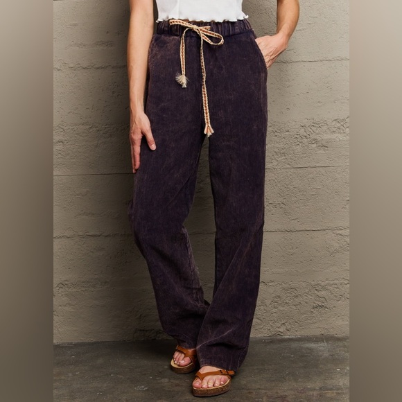 SALE POL Leap Of Faith High Waisted Corduroy Straight Leg Pants in Midnight Navy - Picture 2 of 5